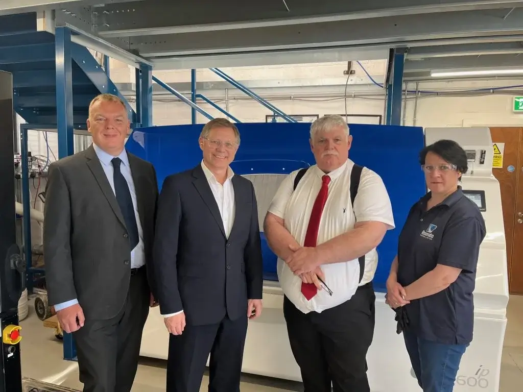 David Morris MP and Robert Hill during a visit to Resonate Testing